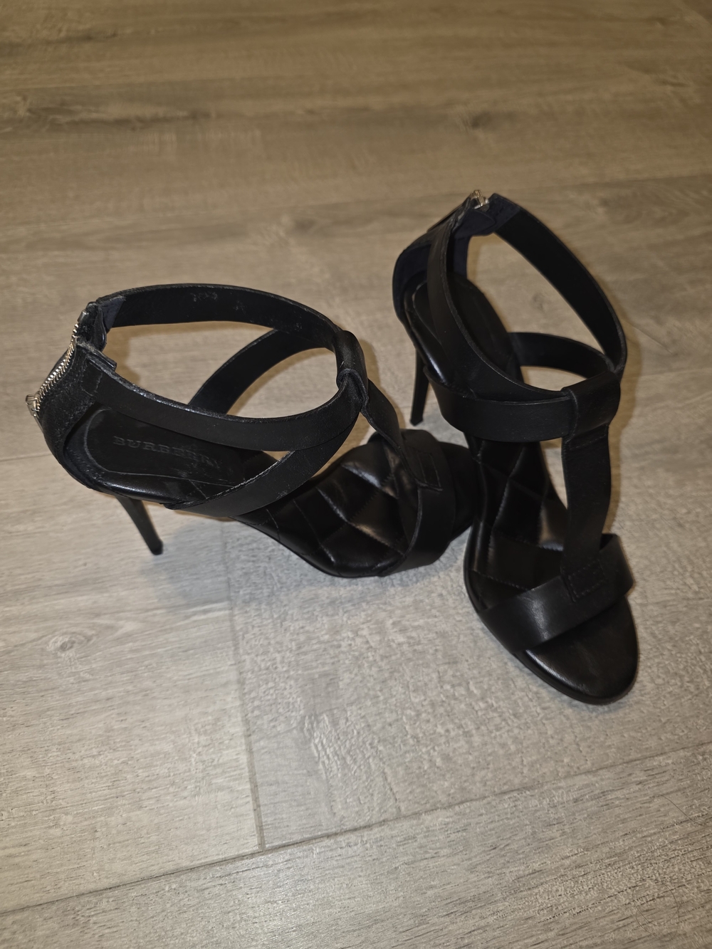 Burberry Black Strappy Elegant Stiletto Heels Size 39 Or 8/8.5 With Dustbag